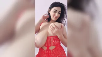 lunaamor manyvids onlyfans Dark-haired Yana