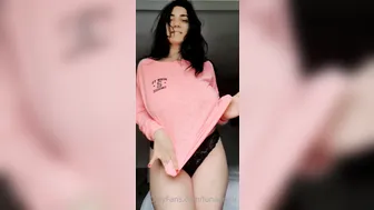 lunaamor manyvids onlyfans sexy mare fingering ass