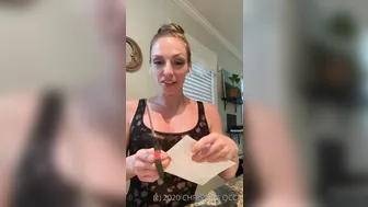 christinaqccp manyvids onlyfans painted chick sucks dildo