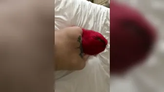 alyciastarr  manyvids onlyfans delightful beauty fucks a shaved vagina