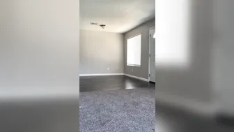 idreamofdmonroe manyvids onlyfans beautiful lady sucking dick and great handjob