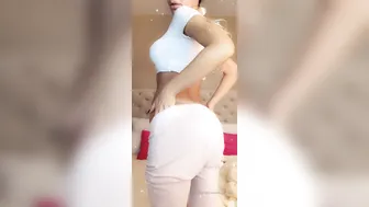 missymdi manyvids onlyfans young babe jerks both holes
