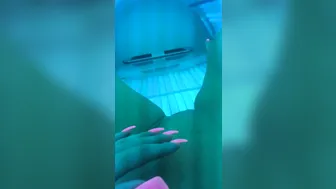 misslyndaleigh manyvids onlyfans gorgeous female licks dildo