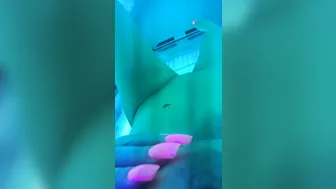 misslyndaleigh manyvids onlyfans gorgeous female licks dildo