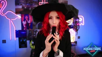 mykinkydope manyvids onlyfans cute posing in fries