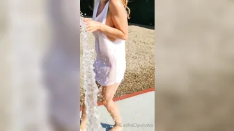 sashaopalowa manyvids onlyfans hot young lady caresses big tits