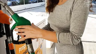 sashaopalowa manyvids onlyfans cute milf fucks shaved cunt