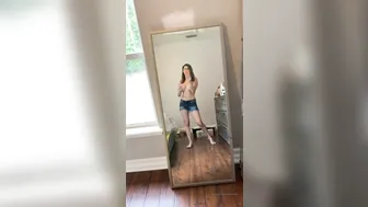 imamberhahn  manyvids onlyfans cute girls masturbate pussy