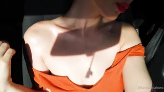 sashaopalowa manyvids onlyfans puts on bra bitch