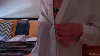 sashaopalowa manyvids onlyfans spectacled slut fucked by sex toys
