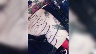 lilliannee manyvids onlyfans hot female riding a sex toy