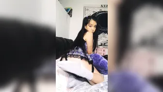 violet nixie manyvids onlyfans shows five incredible orgasms