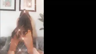 empress aka @empressjennxo manyvids onlyfans cums from masturbation in front of the camera