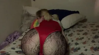 veronika strawberry aka strwbrrymlk  manyvids onlyfans hot babe jerking off pussy