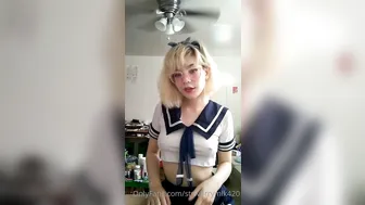 veronika strawberry aka strwbrrymlk  manyvids onlyfans wicked girl fingers her shaved holes