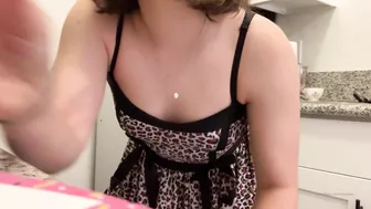 princess violette aka @violette manyvids onlyfans black haired babe puts big tits