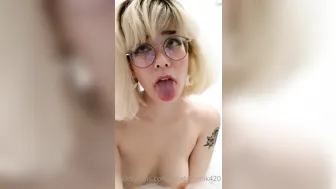 veronika strawberry aka strwbrrymlk  manyvids onlyfans experienced trash cram hand in both their holes