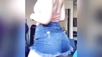 khloeexo manyvids onlyfans solid beast furiously fucks holes