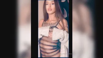 fantasyxwolf manyvids onlyfans Busty girl