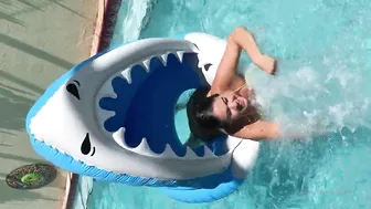 vickyvette manyvids onlyfans painted slut caresses small tits