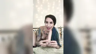 sheenarose manyvids onlyfans Busty female