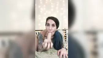 sheenarose manyvids onlyfans Busty female