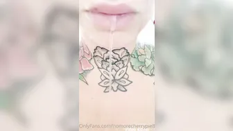 nomorecherrypie  manyvids onlyfans sweet chick masturbates with sex toys