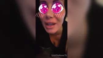 sybilstallone manyvids onlyfans shows her sweet holes