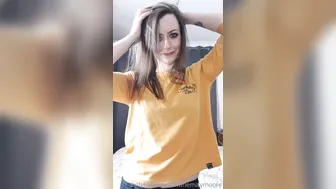 mariemaymoore manyvids onlyfans gorgeous prostitute caresses shaved cunt