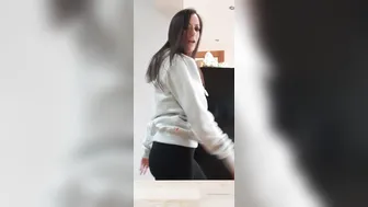 mariemaymoore manyvids onlyfans exquisite slut shows juicy ass