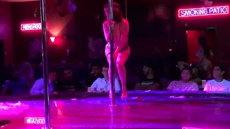 dillionharper manyvids onlyfans crazy lady having fun with sex toys