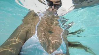 charmanestar manyvids onlyfans jerking on the bed