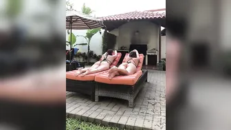 insanelyvain manyvids onlyfans cute confused lustfully communicates in fries