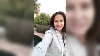 hotwiferio manyvids onlyfans young schoolgirl erotically eats a banana