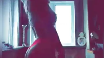 californiachick manyvids onlyfans crazy prank caresses juicy holes