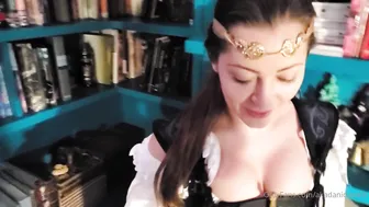 akadanidaniels manyvids onlyfans tasty babe fucks her anus