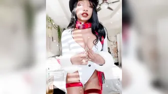 kayyybear manyvids onlyfans sexy babe gently caresses pussy