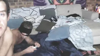 downunderwhores jerking off in video chat