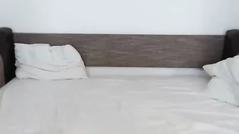 sexanddeepthroat vibrator in glasses