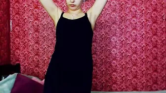 merrigrane Lusty bitch shows body
