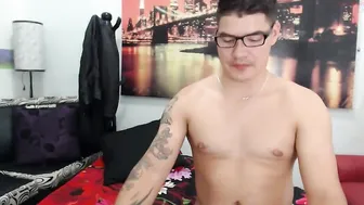 burnwetdreams Hottie Masturbates Cunt