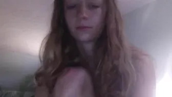 abigalelucy Gorgeous lady relish both holes