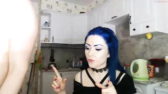 mad_temple Spectacular devil smartly jerks off her dildo