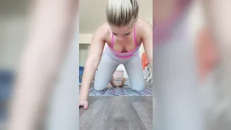 candicedare manyvids onlyfans cute female fucking herself with phallus