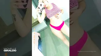 michelle giraldo manyvids onlyfans gorgeous girl finished from a rich handjob