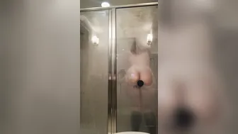 lunalavey manyvids onlyfans gorgeous blonde seduces with big tits