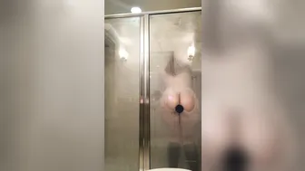 lunalavey manyvids onlyfans gorgeous blonde seduces with big tits