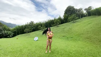 lunacurvz manyvids onlyfans caresses gorgeous boobs