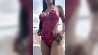 lunacurvz manyvids onlyfans petite hottie passionately jerks off her cunt