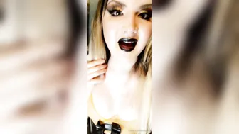 kristilacroix manyvids onlyfans shy girl exposes beautiful tits